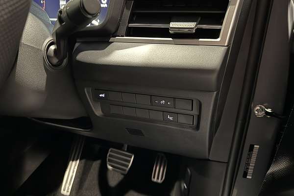 2025 Mitsubishi Outlander Exceed ZM