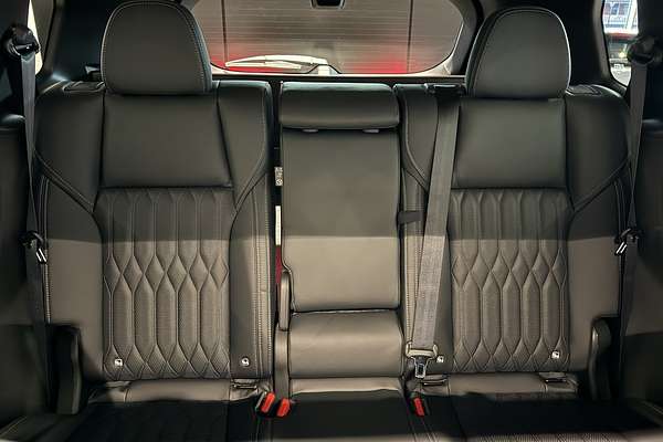2025 Mitsubishi Outlander Exceed ZM