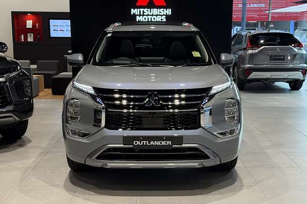 2025 Mitsubishi Outlander Exceed ZM