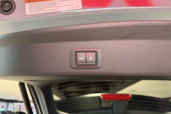 2025 Mitsubishi Outlander Exceed ZM