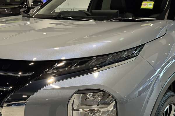 2025 Mitsubishi Outlander Exceed ZM