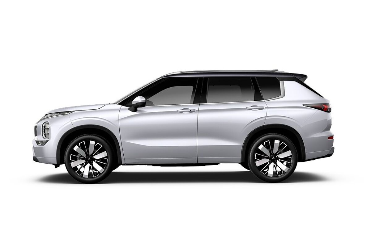 2025 Mitsubishi Outlander Exceed Tourer ZM