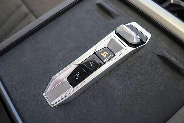 2025 LDV Terron Origin  4X4