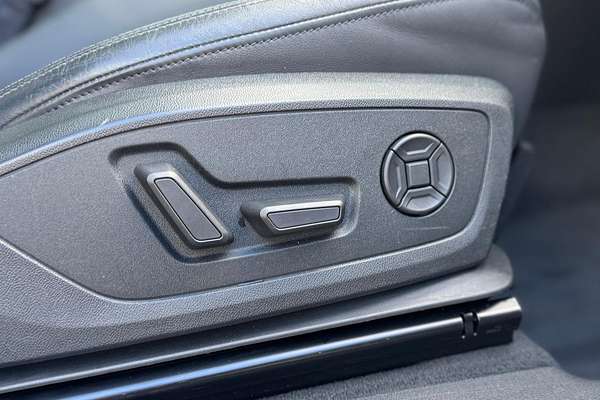 2020 Audi Q3 40 TFSI F3