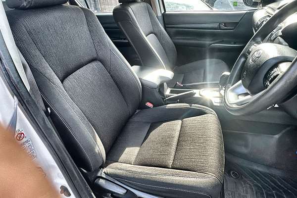 2019 Toyota Hilux SR GUN126R 4X4