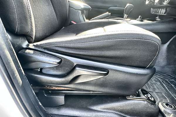 2019 Toyota Hilux SR GUN126R 4X4