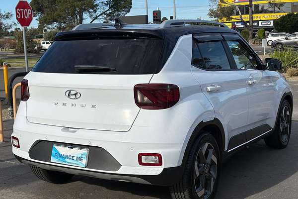 2022 Hyundai Venue Elite QX.V4