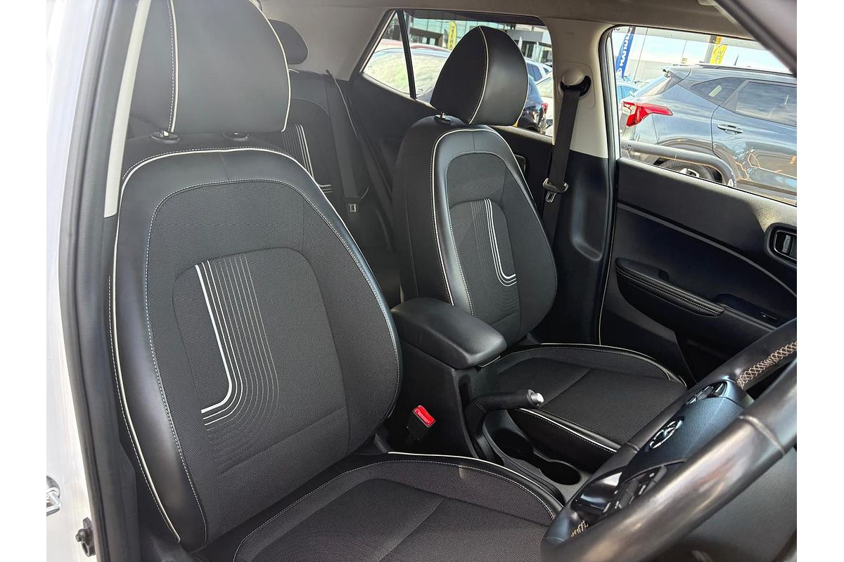 2022 Hyundai Venue Elite QX.V4