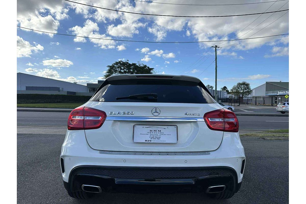 2015 Mercedes-Benz GLA-Class GLA250 X156