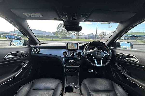2015 Mercedes-Benz GLA-Class GLA250 X156