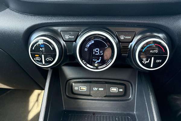 2022 Hyundai Venue Elite QX.V4