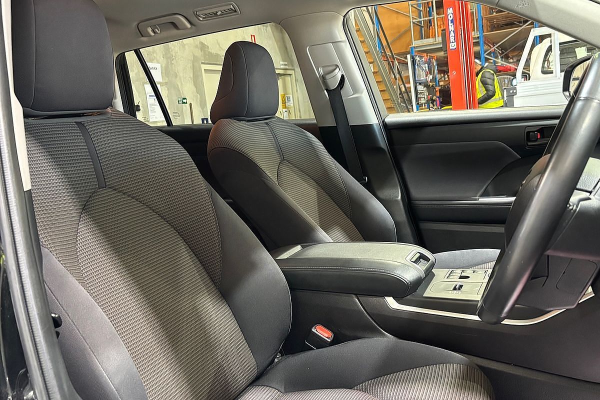 2022 Toyota Kluger GX TXUA70R