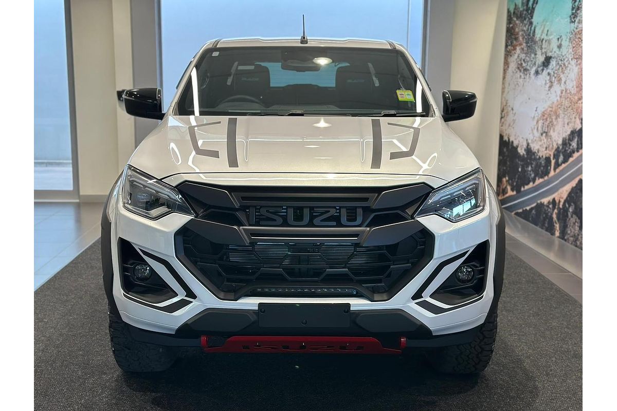 2025 Isuzu D-MAX BLADE 4X4