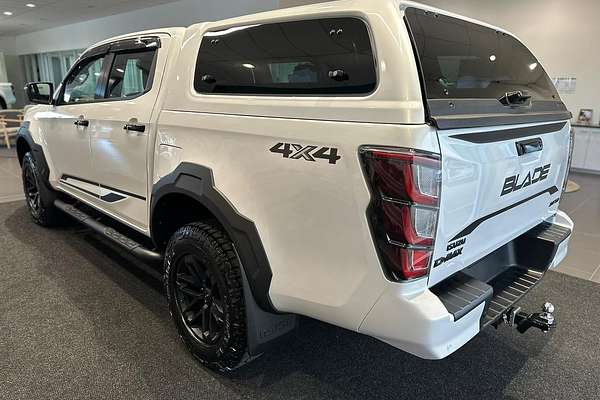 2025 Isuzu D-MAX BLADE 4X4