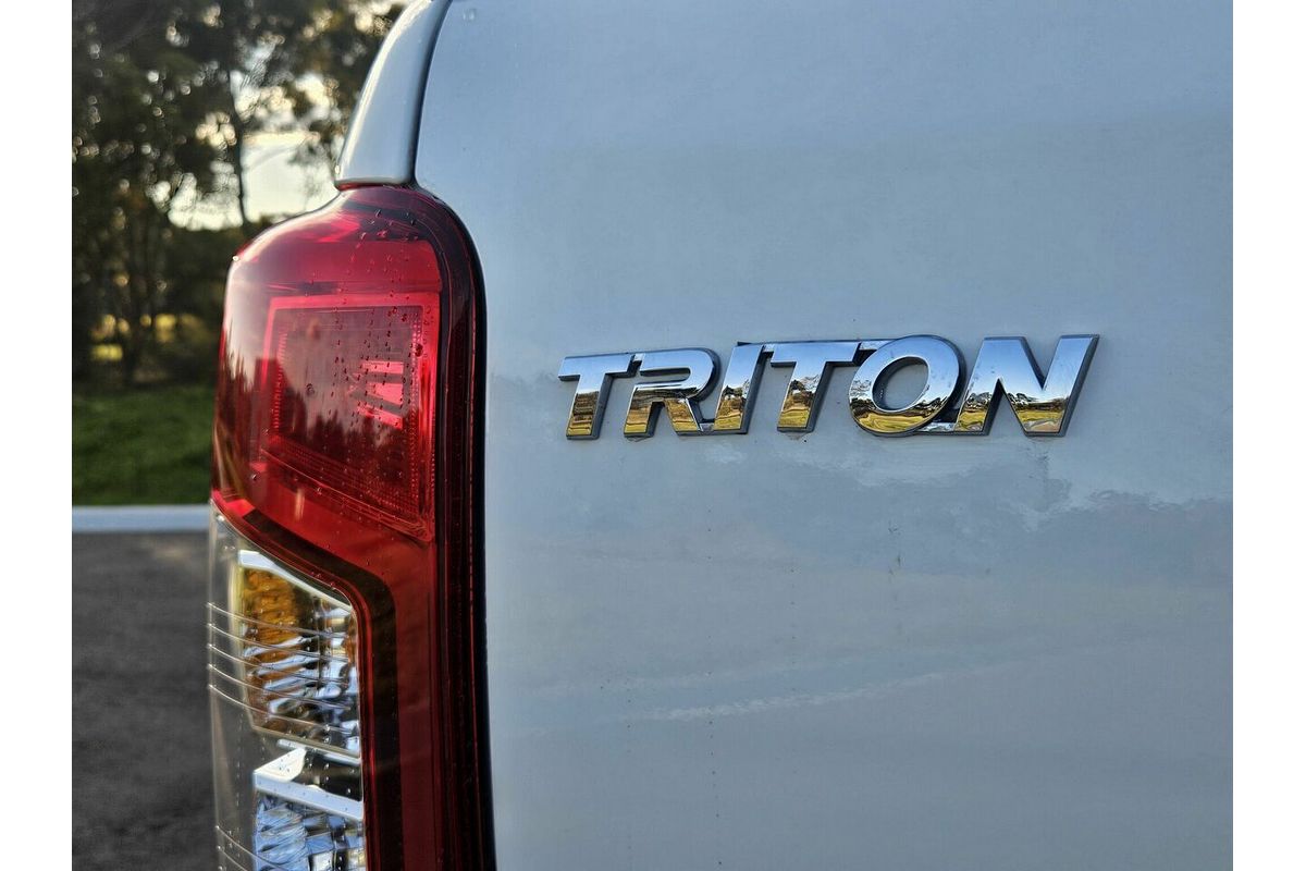 2019 Mitsubishi Triton GLS MR 4X4
