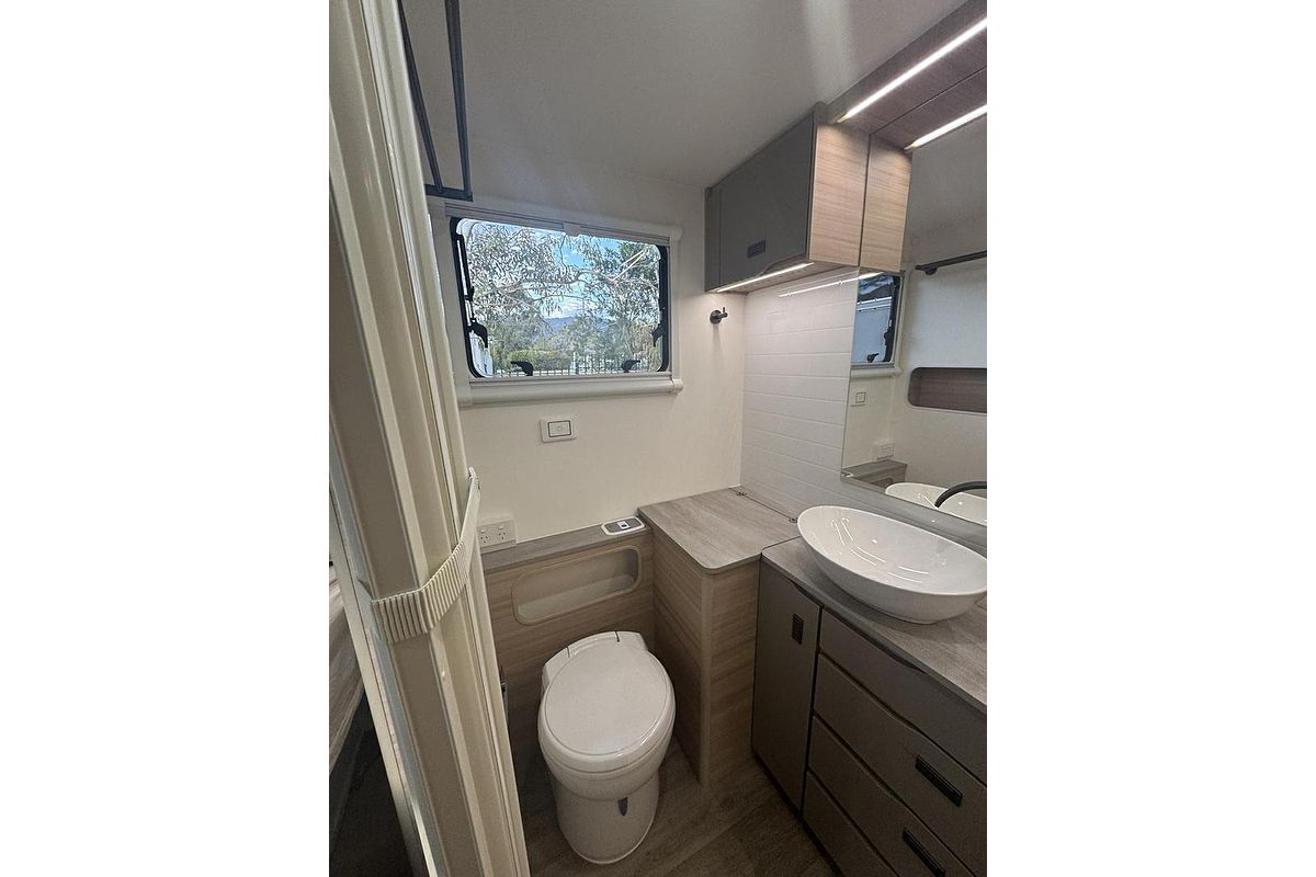 2025 Jayco Discovery 21.66-3.Dy-My25