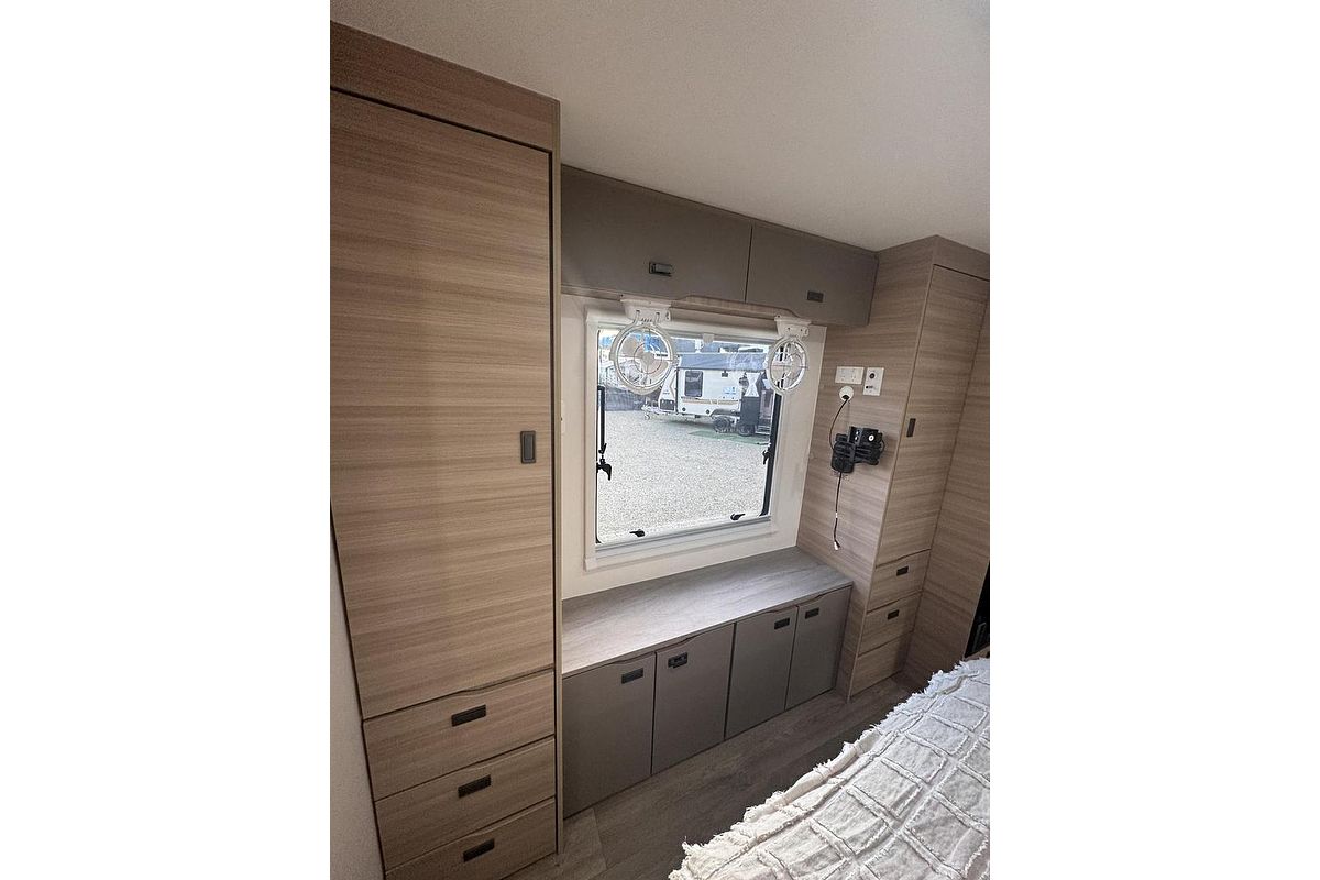 2025 Jayco Discovery 21.66-3.Dy-My25