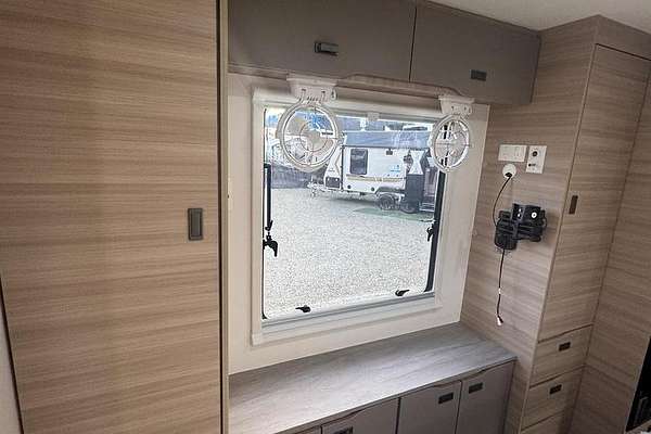 2025 Jayco Discovery 21.66-3.Dy-My25