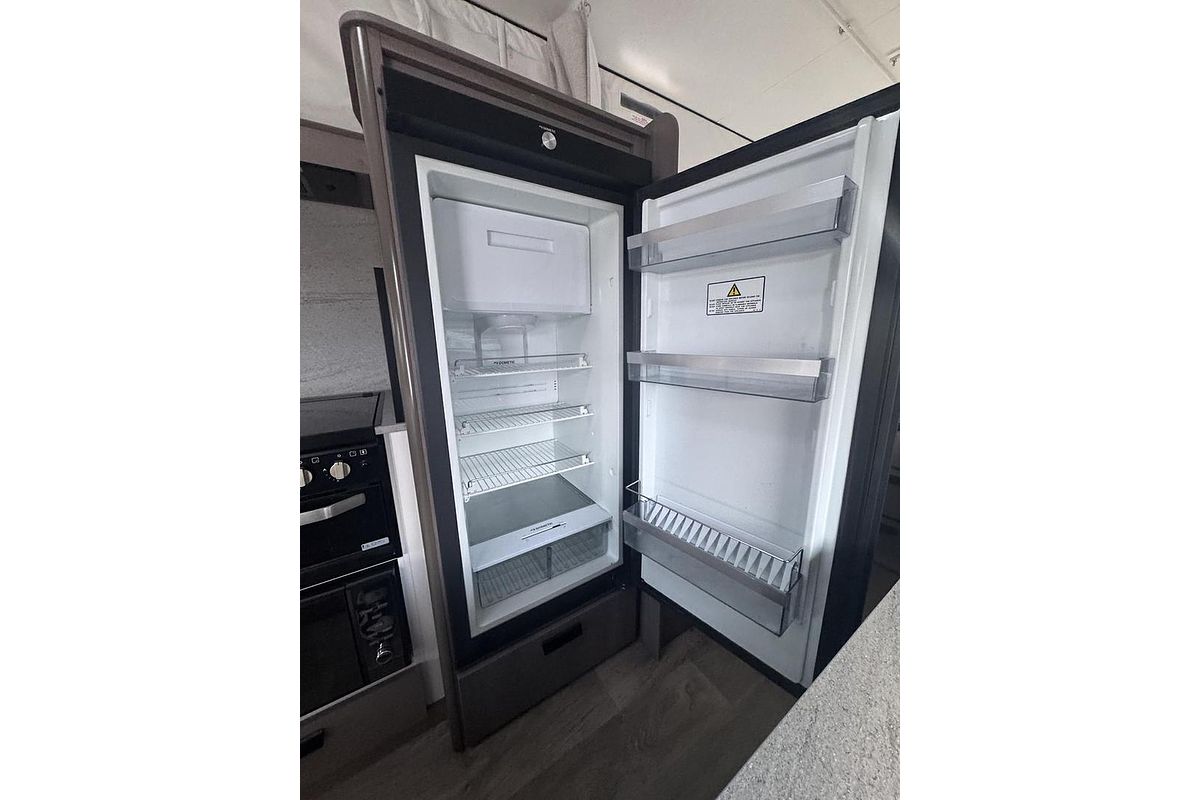 2023 Jayco Journey 17.58-1.Jy-My23