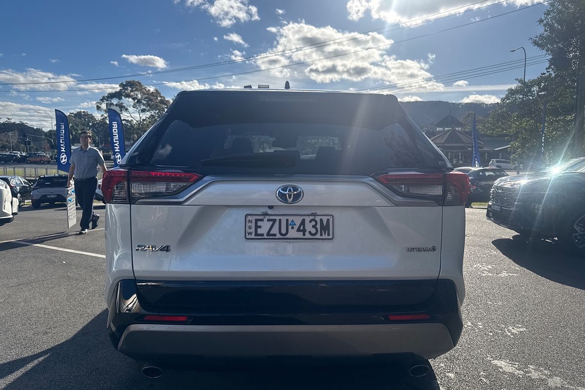 2023 Toyota RAV4 XSE AXAH54R