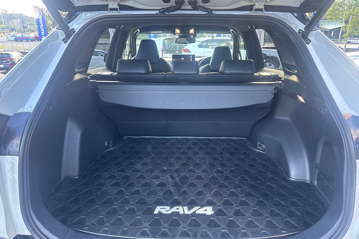 2023 Toyota RAV4 XSE AXAH54R