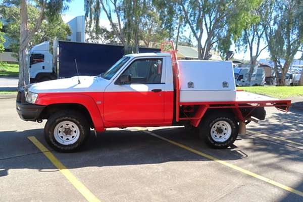 2010 Nissan Patrol DX GU 6 4X4