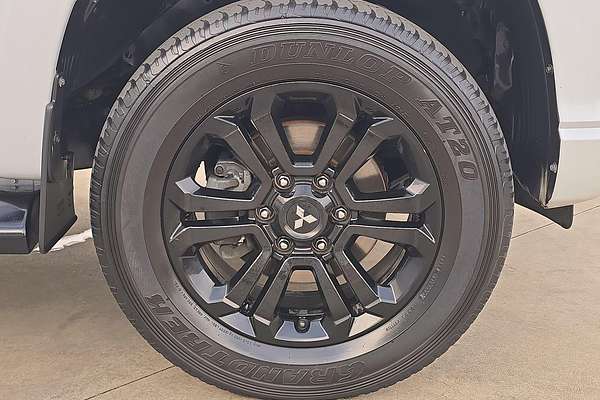 2020 Mitsubishi Triton GSR MR 4X4