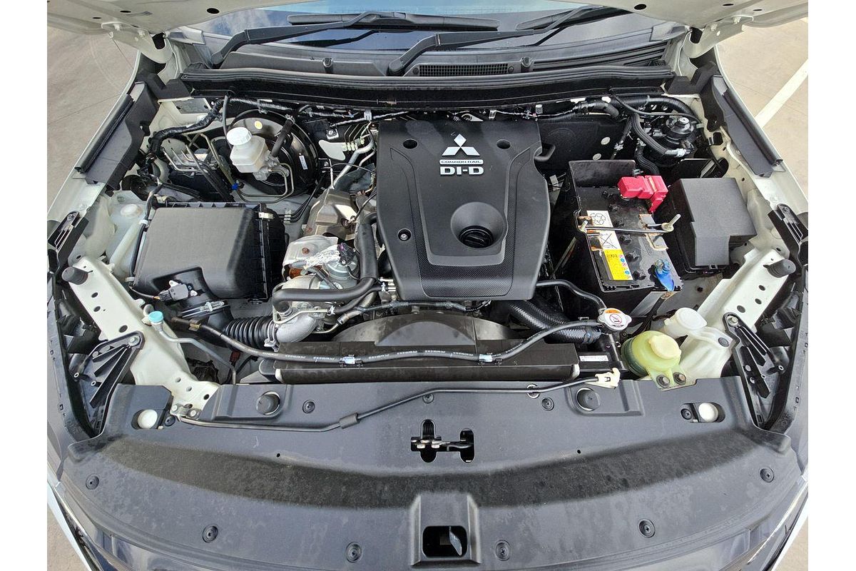 2020 Mitsubishi Triton GSR MR 4X4