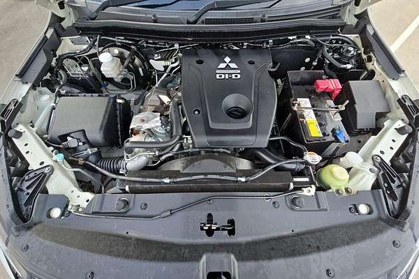 2020 Mitsubishi Triton GSR MR 4X4