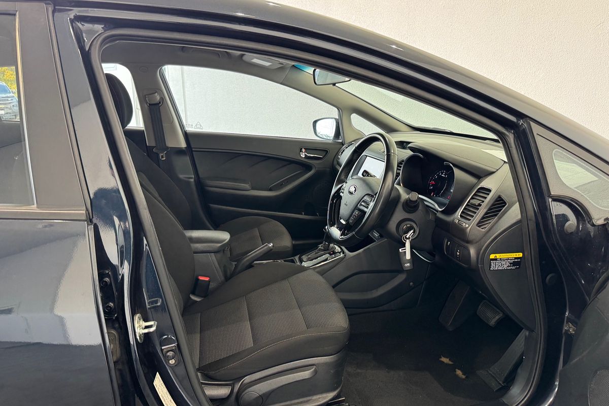 2017 Kia Cerato Sport YD