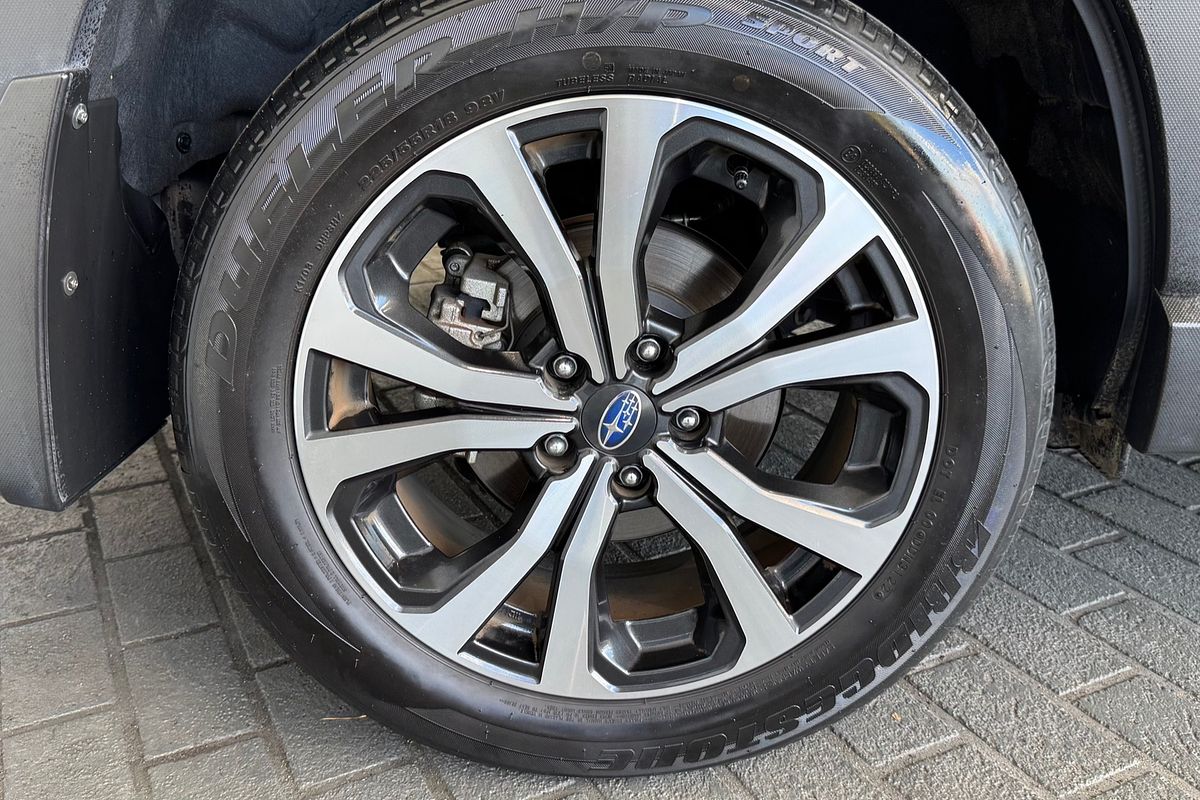 2022 Subaru Forester 2.5i Premium S5
