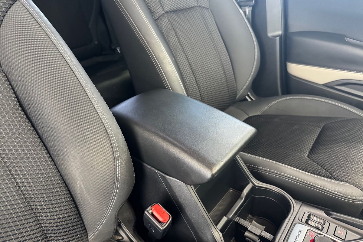 2022 Subaru Forester 2.5i Premium S5