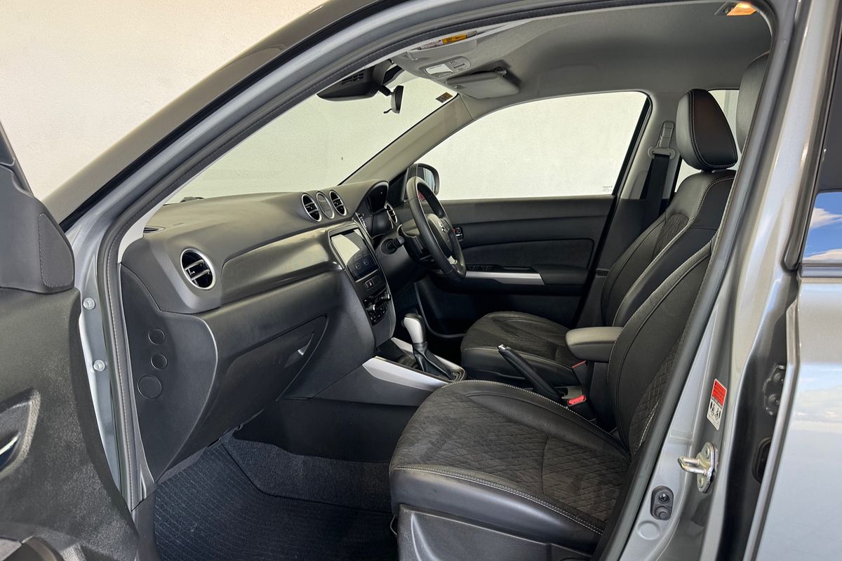 2022 Suzuki Vitara Turbo LY Series II