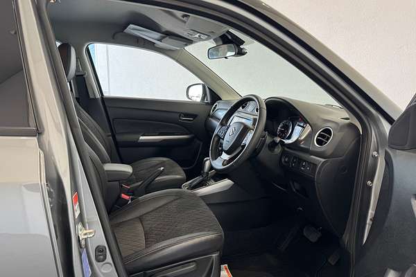 2022 Suzuki Vitara Turbo LY Series II