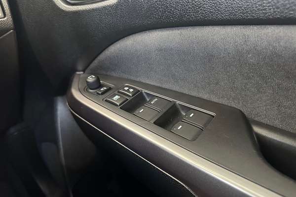 2022 Suzuki Vitara Turbo LY Series II