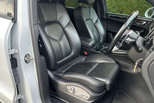 2017 Porsche Macan S Diesel 95B