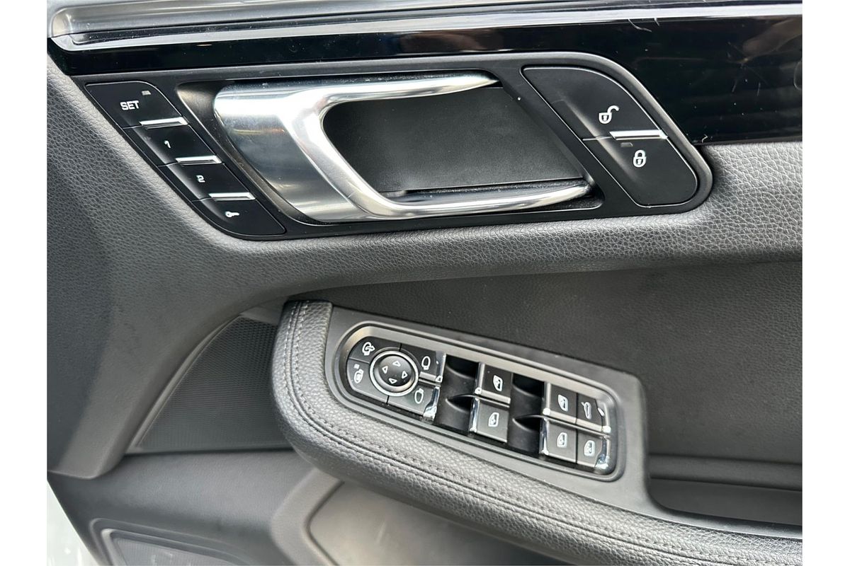 2017 Porsche Macan S Diesel 95B