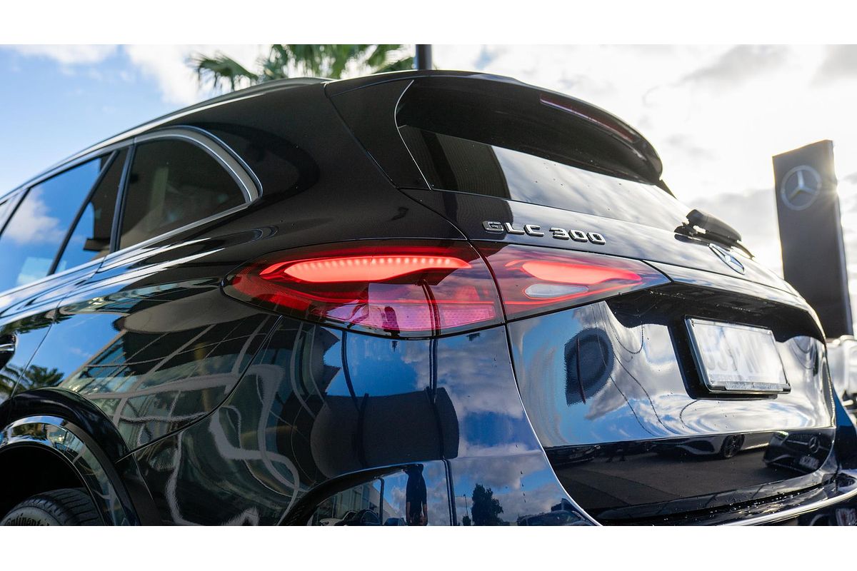 2024 Mercedes-Benz GLC-Class GLC300 X254