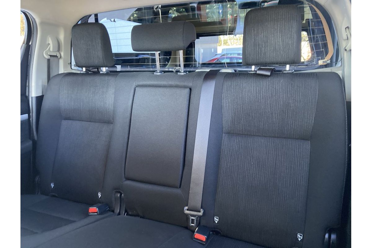2022 Toyota Hilux SR5 GUN126R 4X4