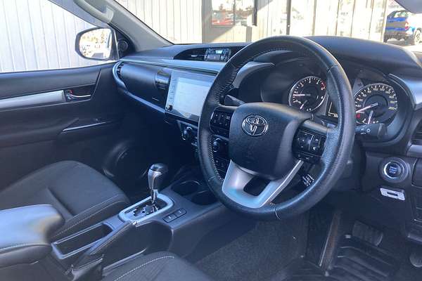 2022 Toyota Hilux SR5 GUN126R 4X4