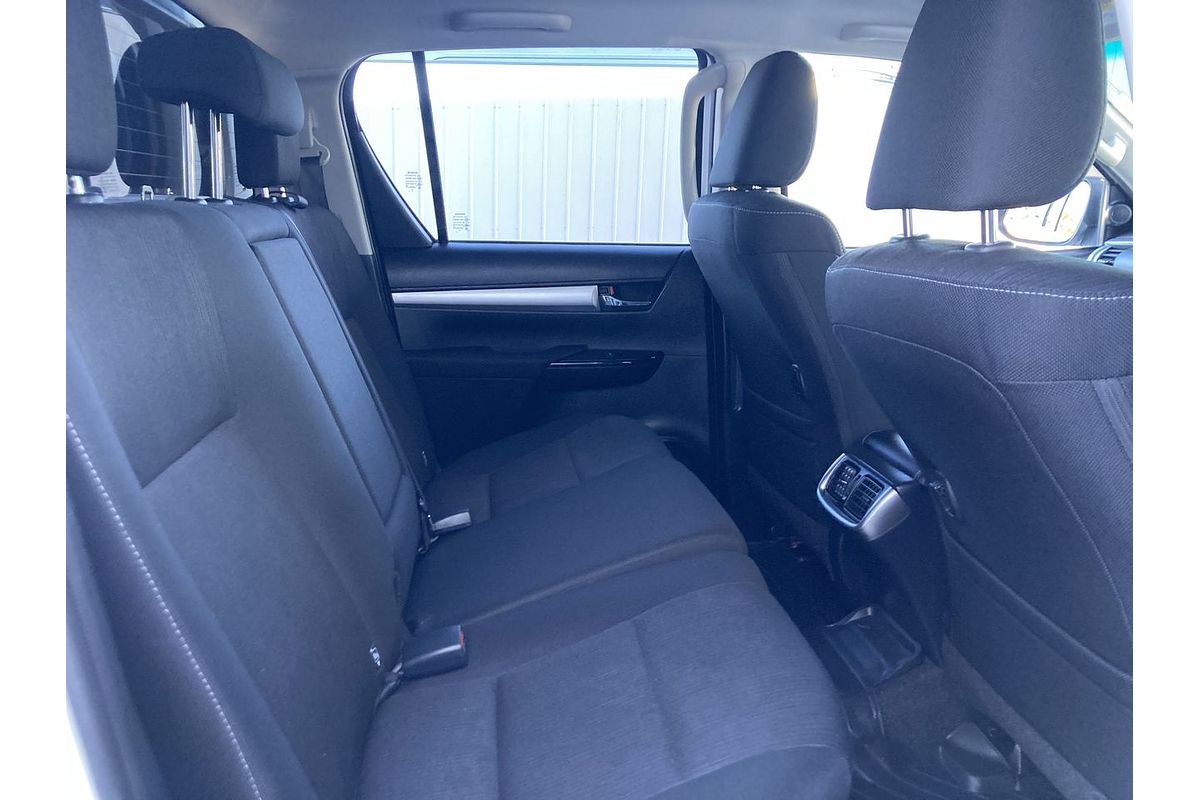 2022 Toyota Hilux SR5 GUN126R 4X4