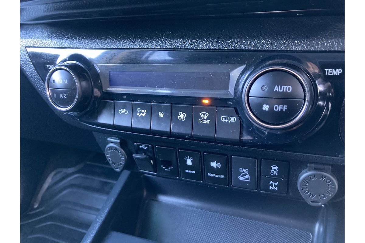 2022 Toyota Hilux SR5 GUN126R 4X4