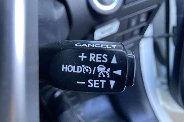 2022 Toyota Hilux SR5 GUN126R 4X4