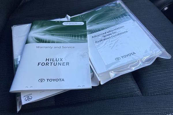 2022 Toyota Hilux SR5 GUN126R 4X4
