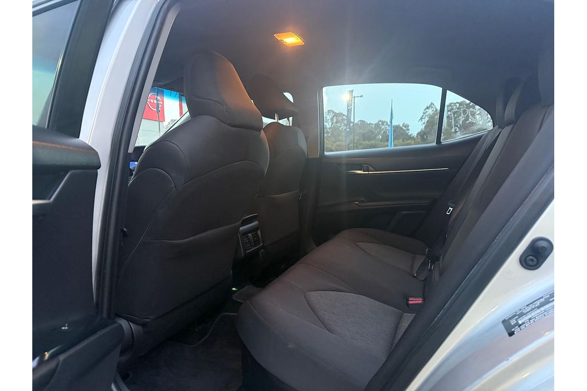 2020 Toyota Camry Ascent Sport AXVH71R