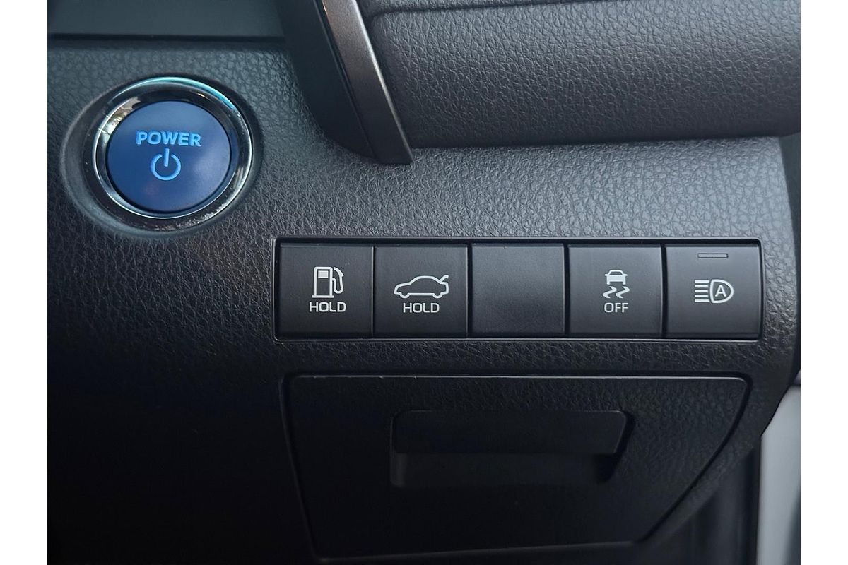 2020 Toyota Camry Ascent Sport AXVH71R