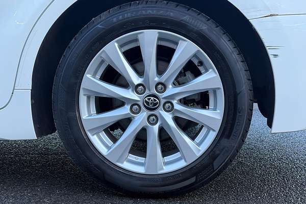 2018 Toyota Camry Ascent Sport AXVH71R