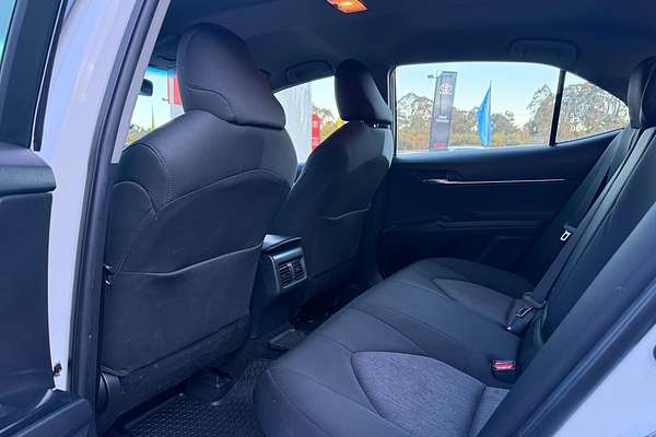 2018 Toyota Camry Ascent Sport AXVH71R