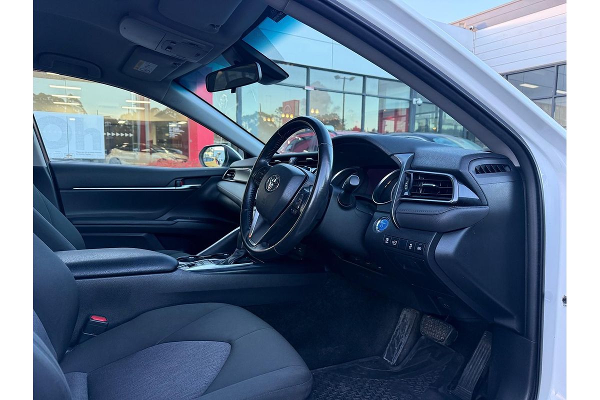 2018 Toyota Camry Ascent Sport AXVH71R