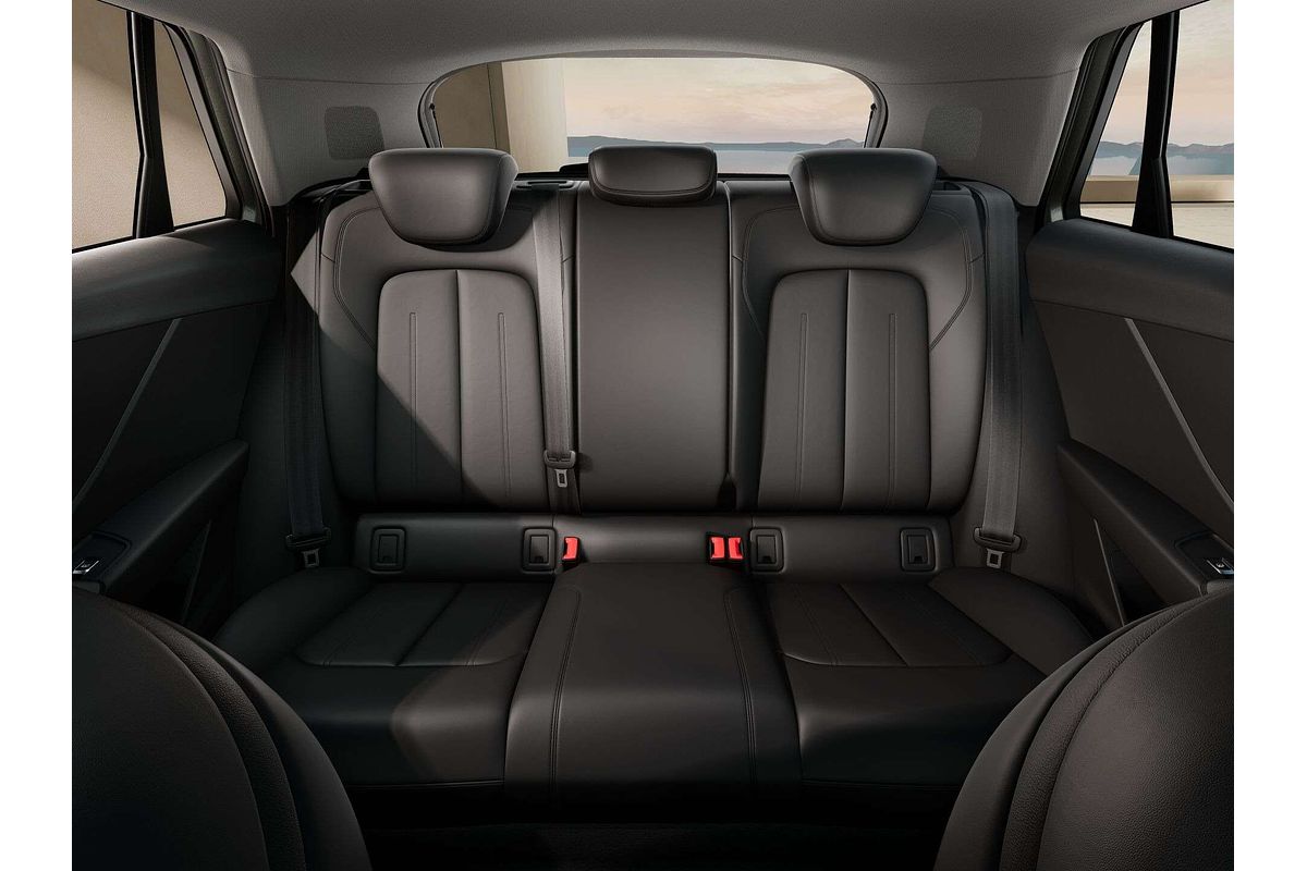 2025 Audi Q2 40 TFSI S line GA